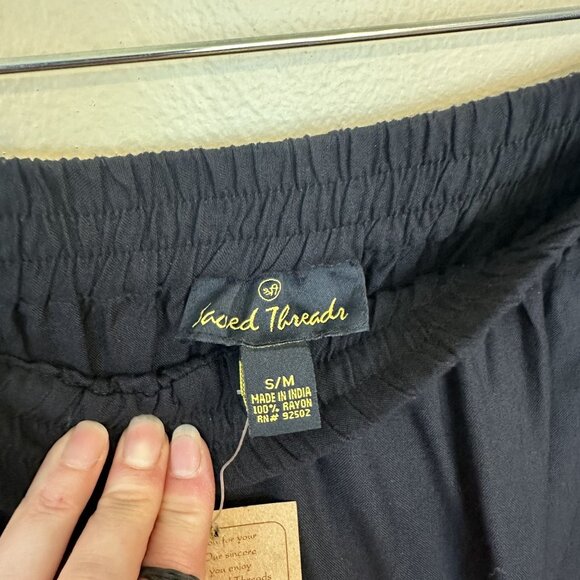 Sacred Threads Black Patchwork Shirt & Pants Set Medium NWT Rayon Art to Wear - Picture 4 of 16